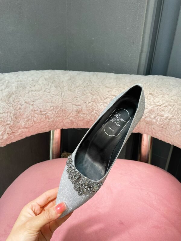 Roger Vivier - Image 3