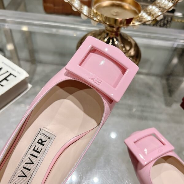 Roger Vivier - Image 3