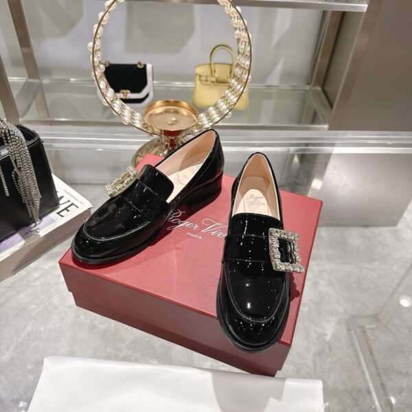 Roger Vivier - Image 7