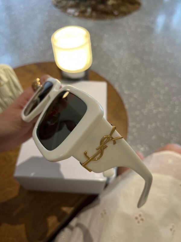 YSL - Image 7