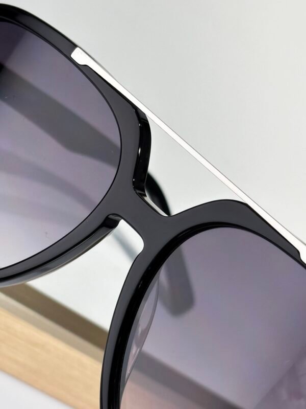 YSL - Image 7