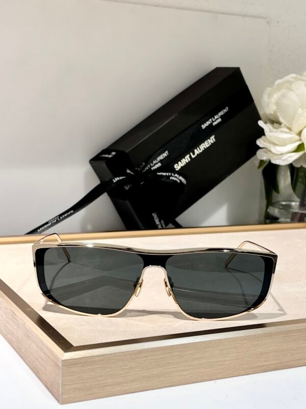 YSL - Image 7