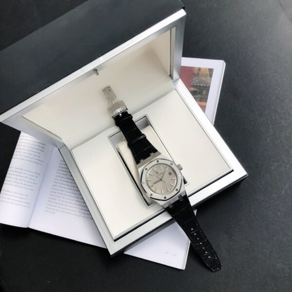 Audemars Piguet - Image 3