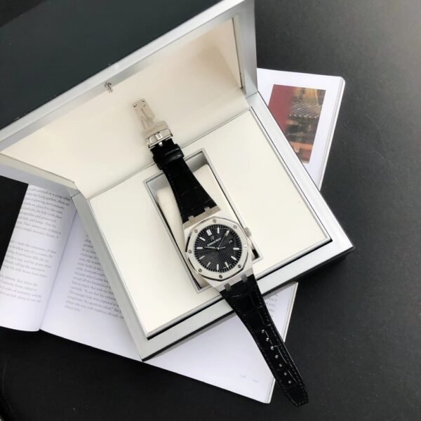 Audemars Piguet - Image 3