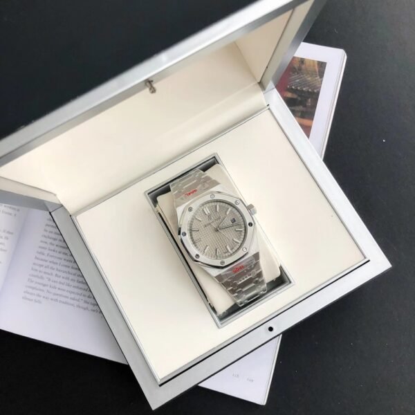 Audemars Piguet - Image 3