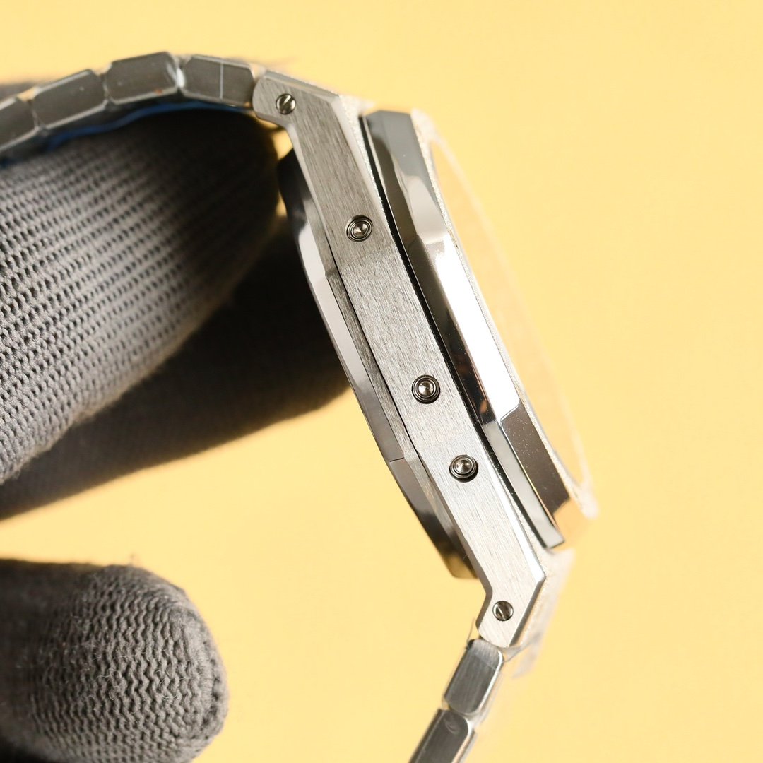 Audemars Piguet - Image 3