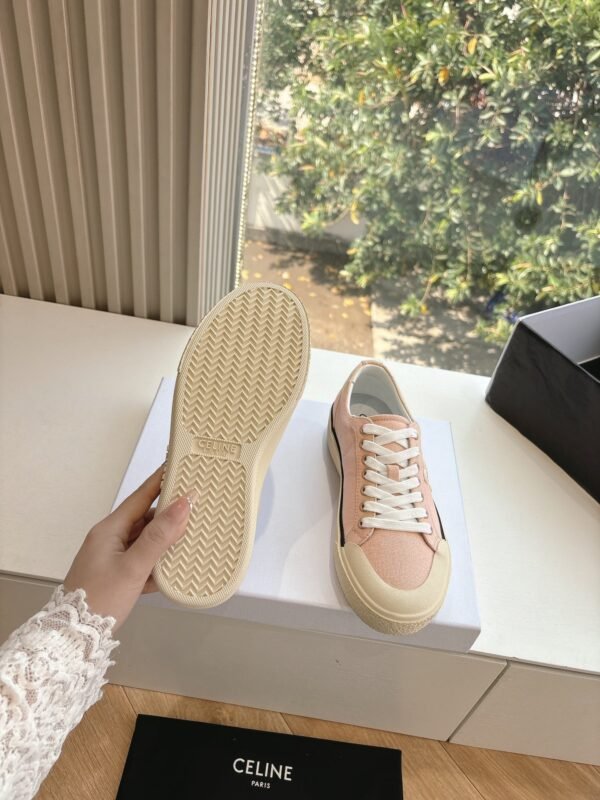 CELINE - Image 7