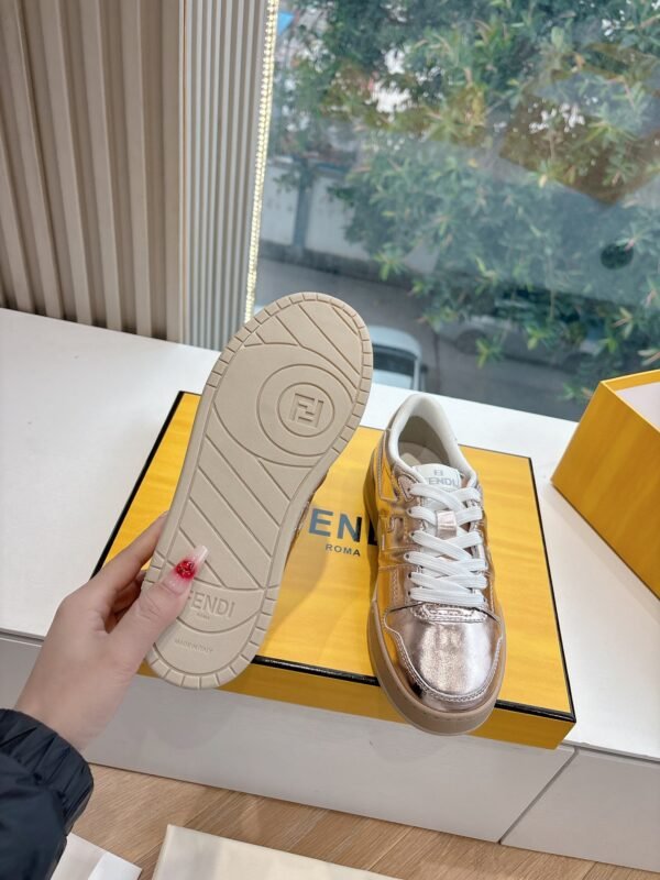 FENDI - Image 7