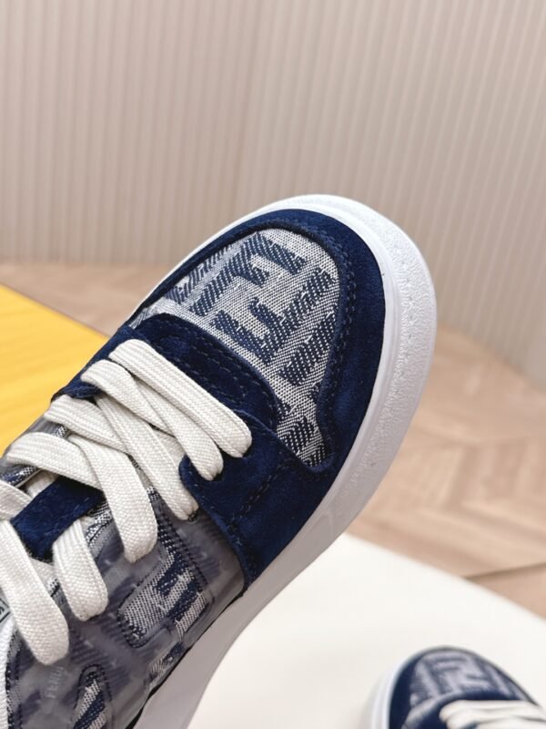 FENDI - Image 7