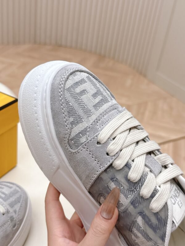 FENDI - Image 7