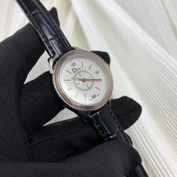 Dior - Image 7