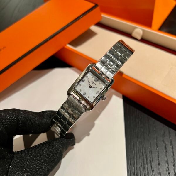 Hermès - Image 2
