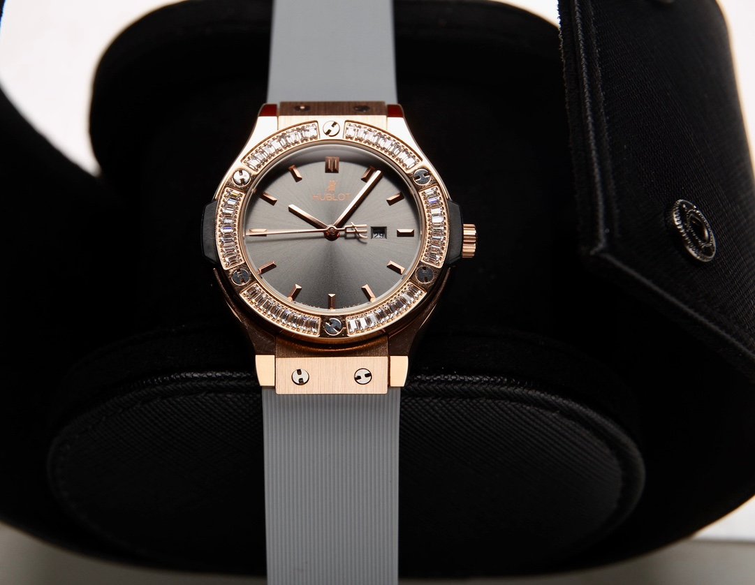 HUBLOT - Image 7