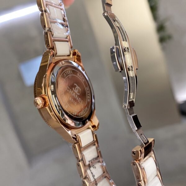 CHANEL - Image 7