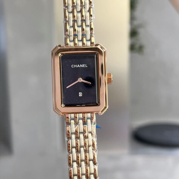 CHANEL - Image 3