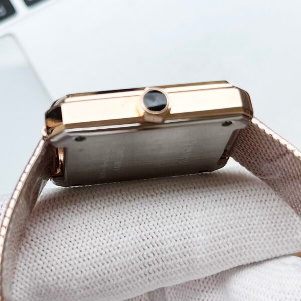 CHANEL - Image 7