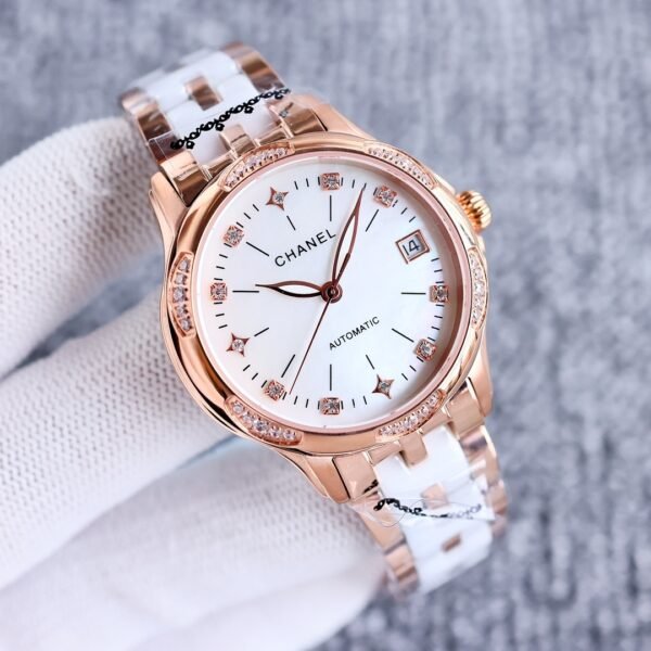 CHANEL - Image 7