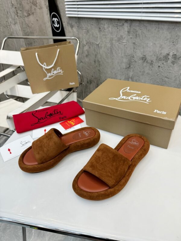 Christian Louboutin - Image 6