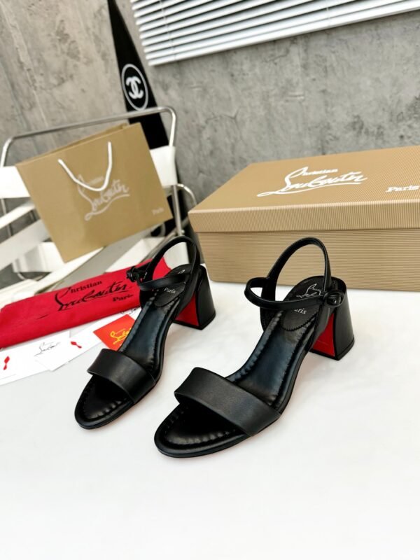 Christian Louboutin - Image 7