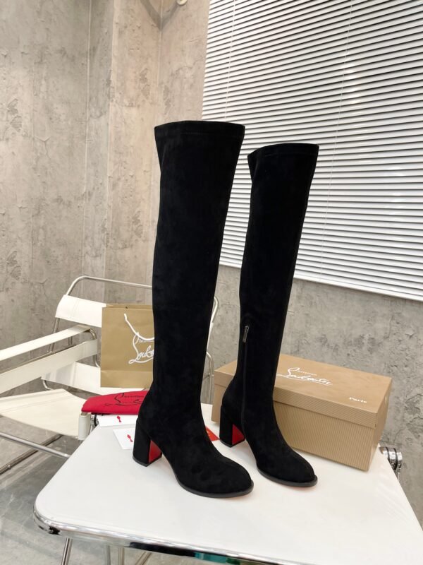Christian Louboutin - Image 7