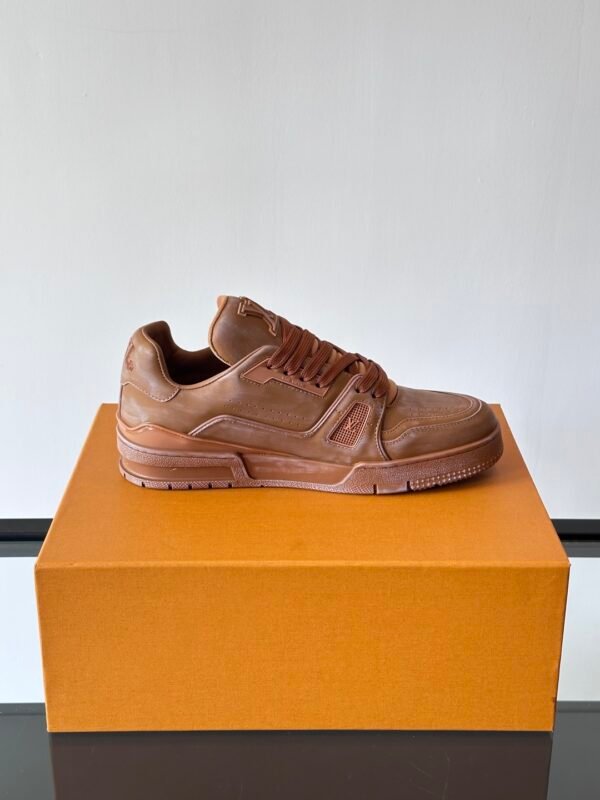 LV MAN - Image 7
