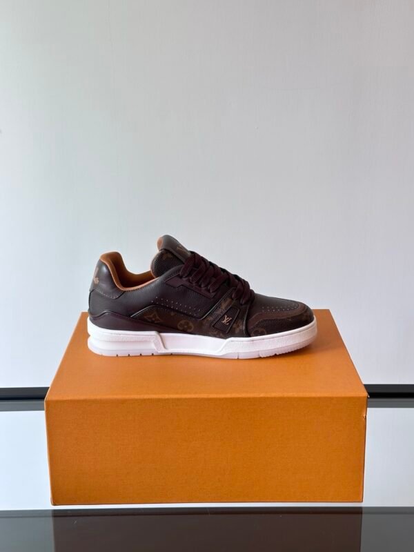LV MAN - Image 7