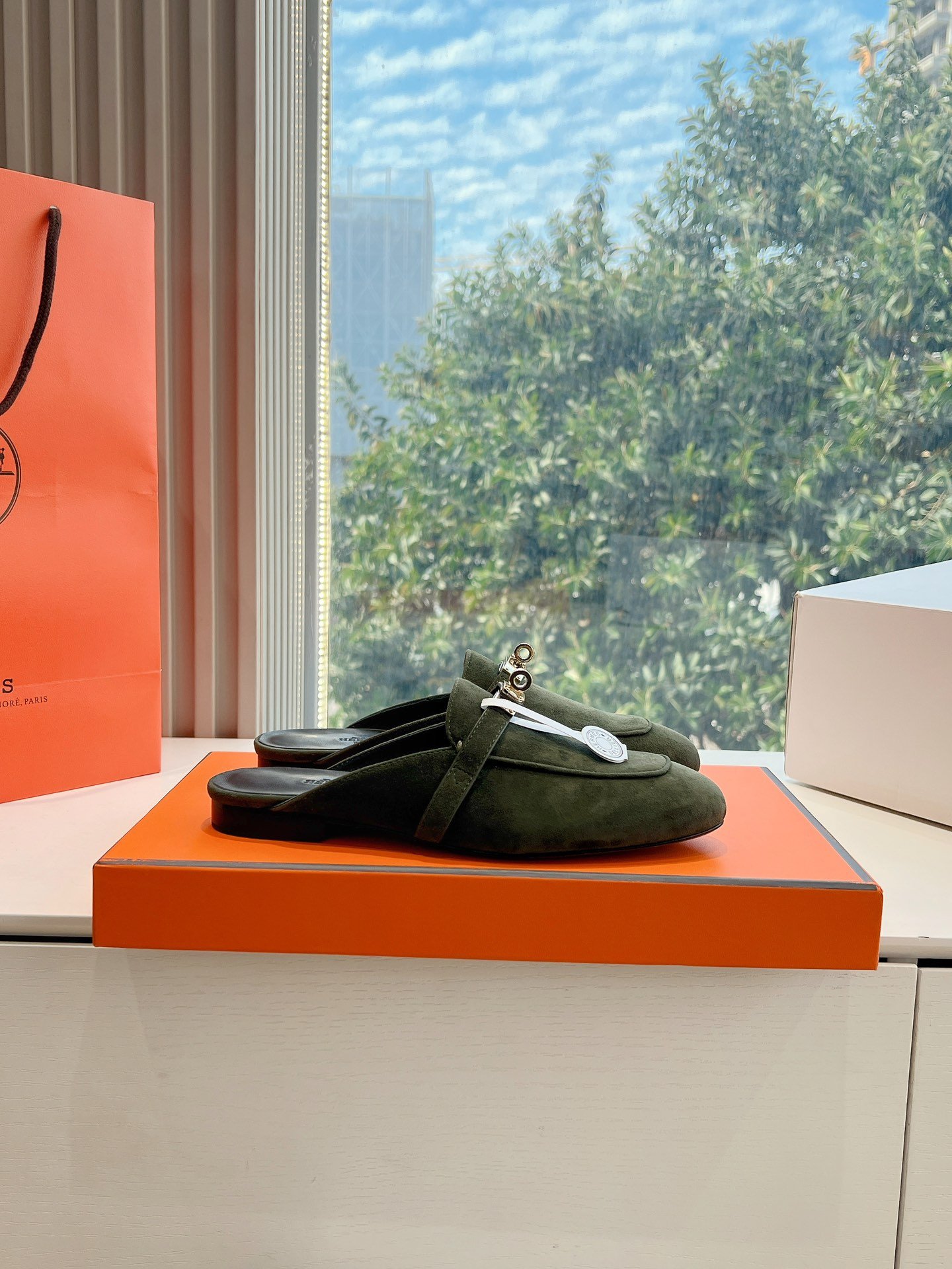 Hermes shoes - Image 2