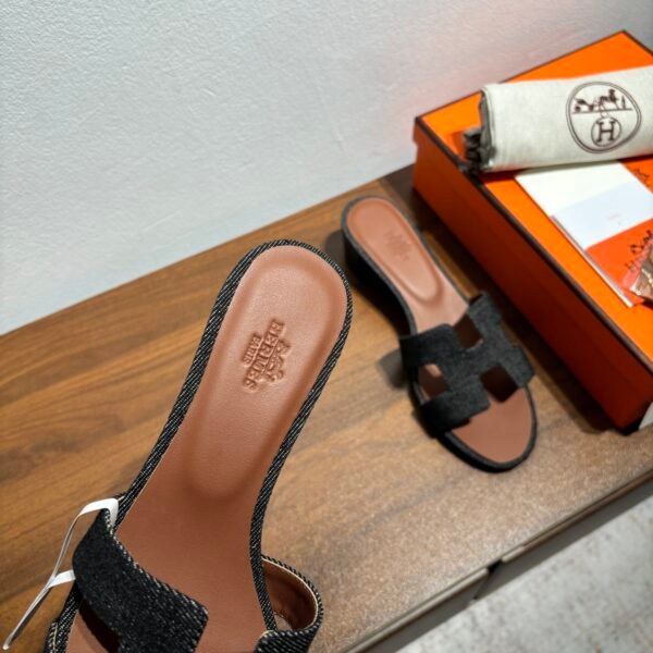 Hermes shoes - Image 2