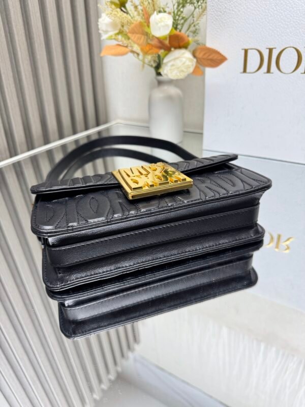 DIOR - Image 7
