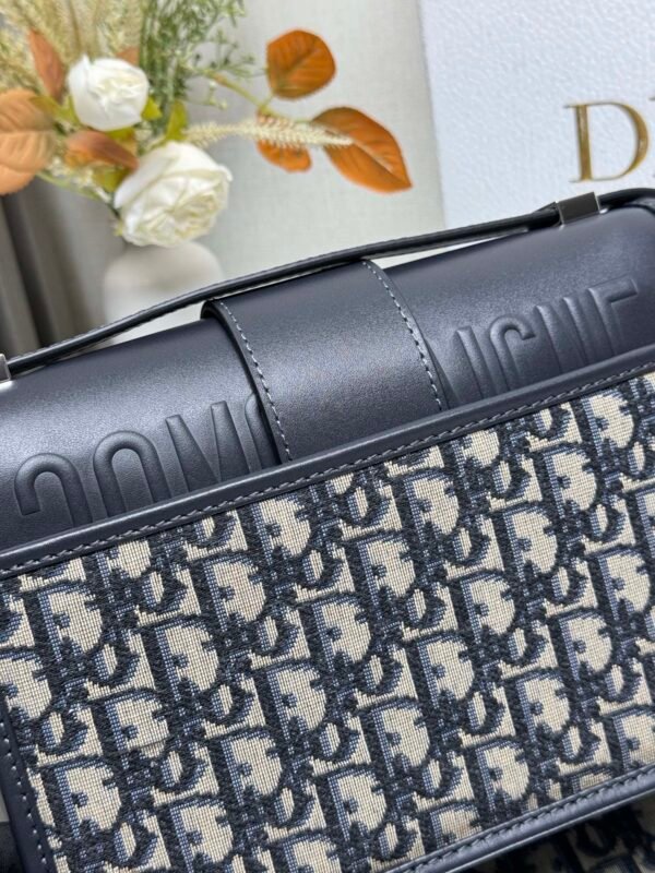 DIOR - Image 7
