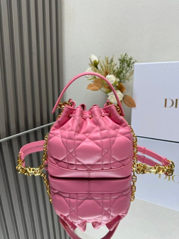 DIOR - Image 7