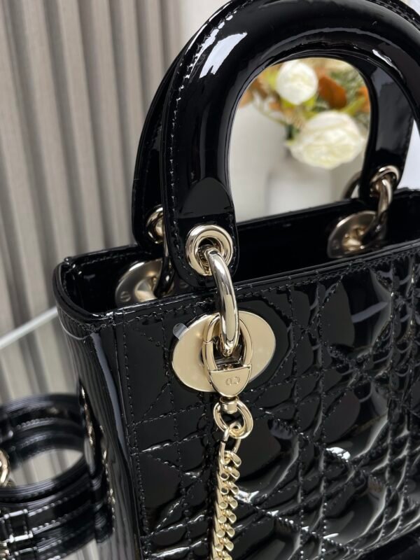 DIOR - Image 7