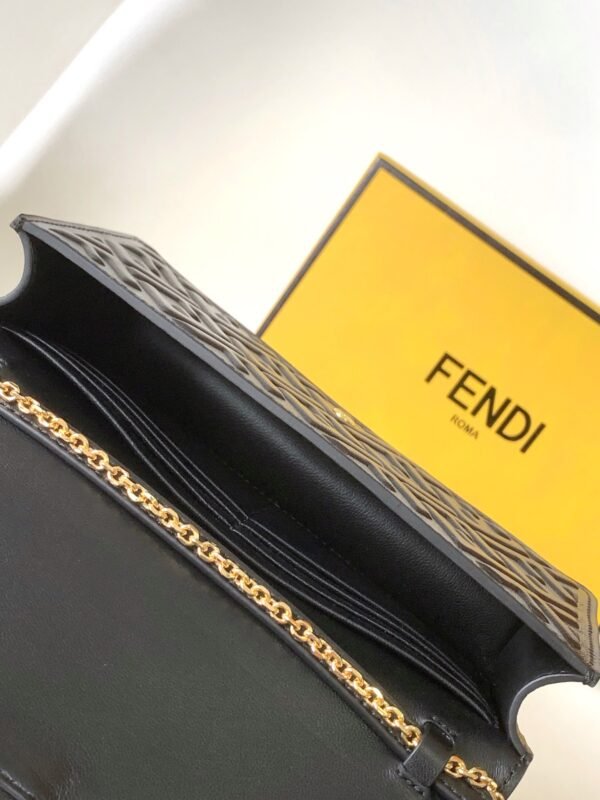 FENDI BAG - Image 2