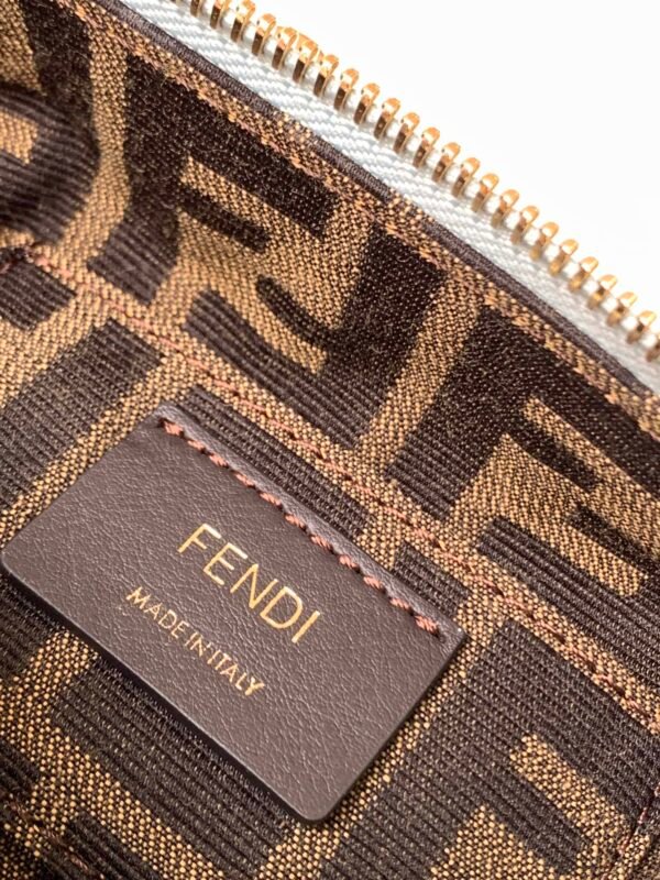 FENDI BAG - Image 2