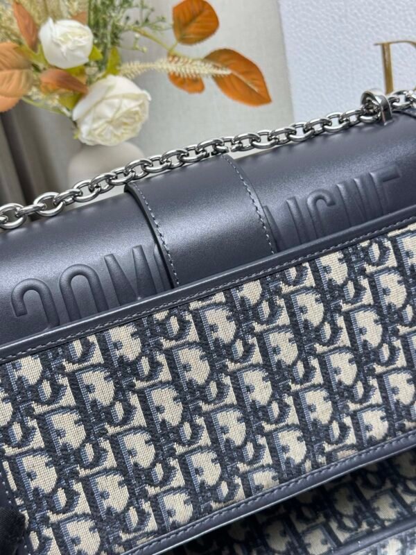 DIOR - Image 7