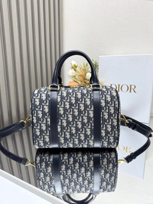 DIOR - Image 7