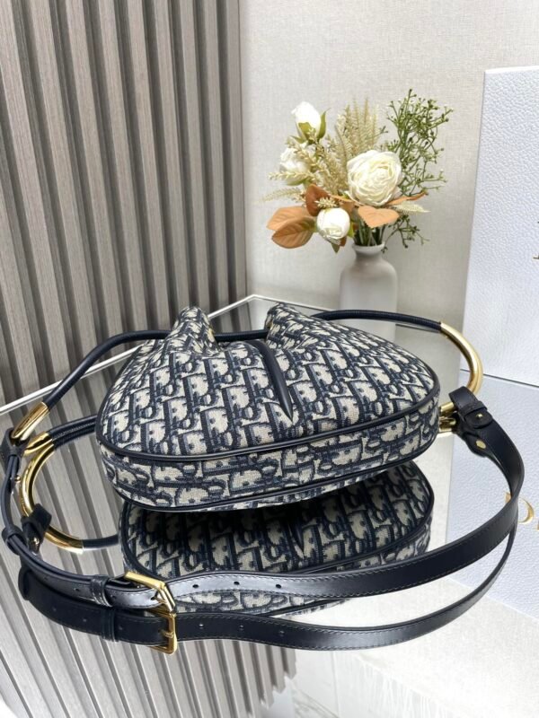 DIOR - Image 7