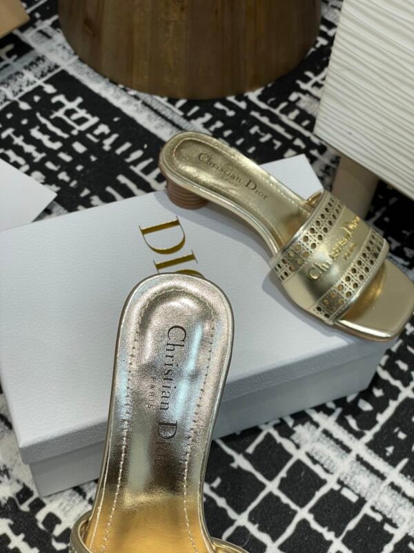 Dior women - Image 3