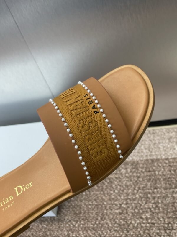 Dior women - Image 3