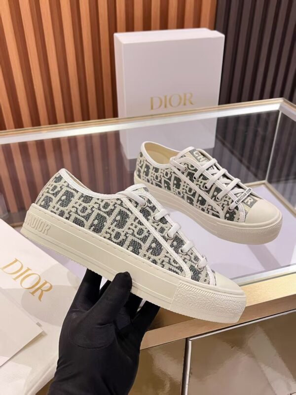 Dior women - Image 7