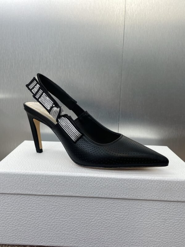 Dior women - Image 7