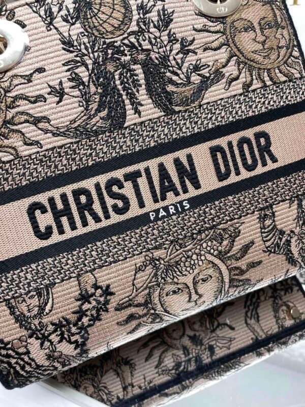DIOR - Image 7