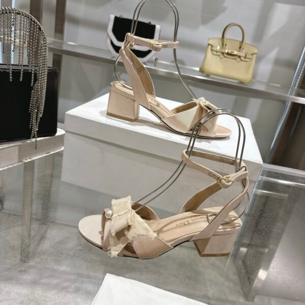 Dior women - Image 7