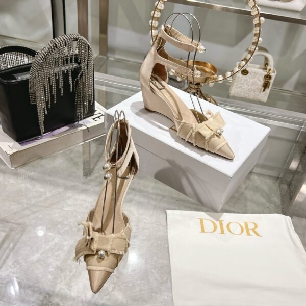 Dior women - Image 7