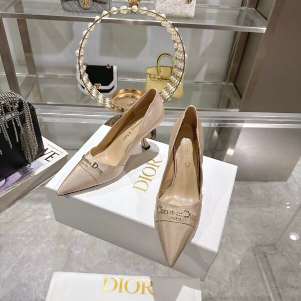 Dior women - Image 7