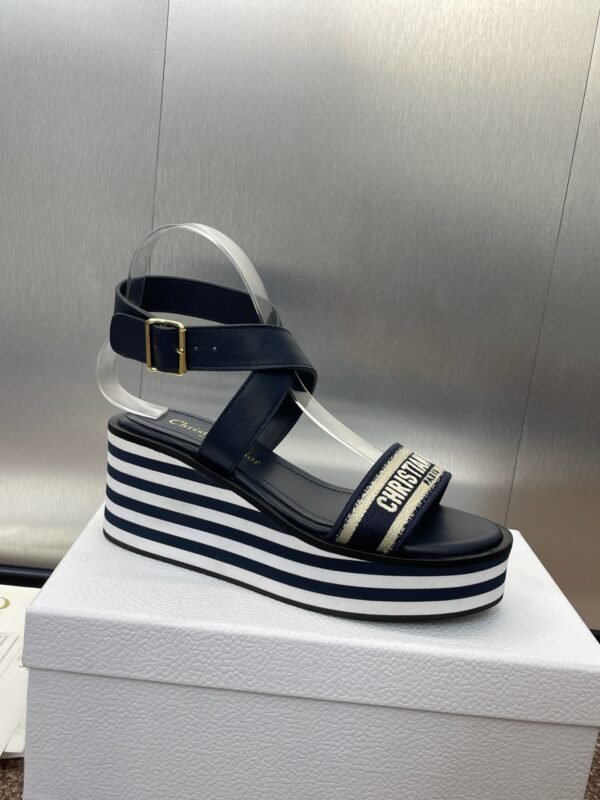 Dior women - Image 7