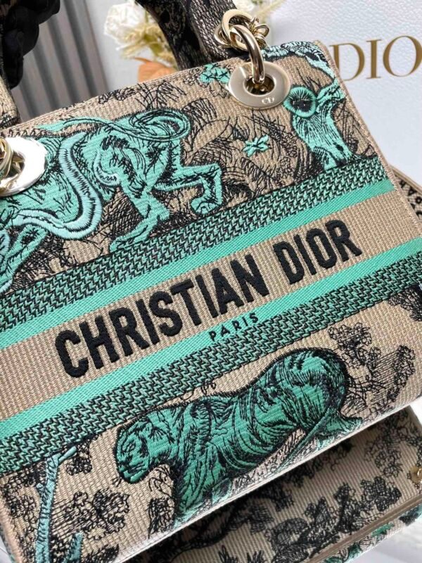 DIOR - Image 7