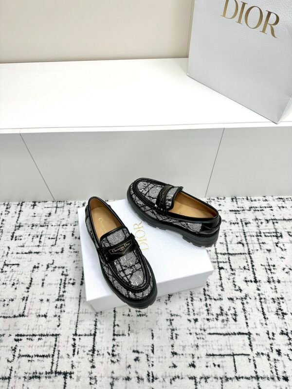 Dior women - Image 7