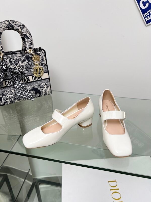 Dior women - Image 7