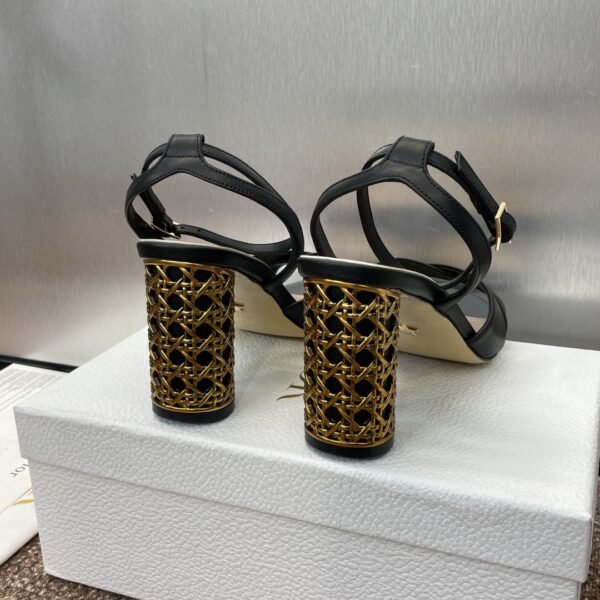 Dior women - Image 7